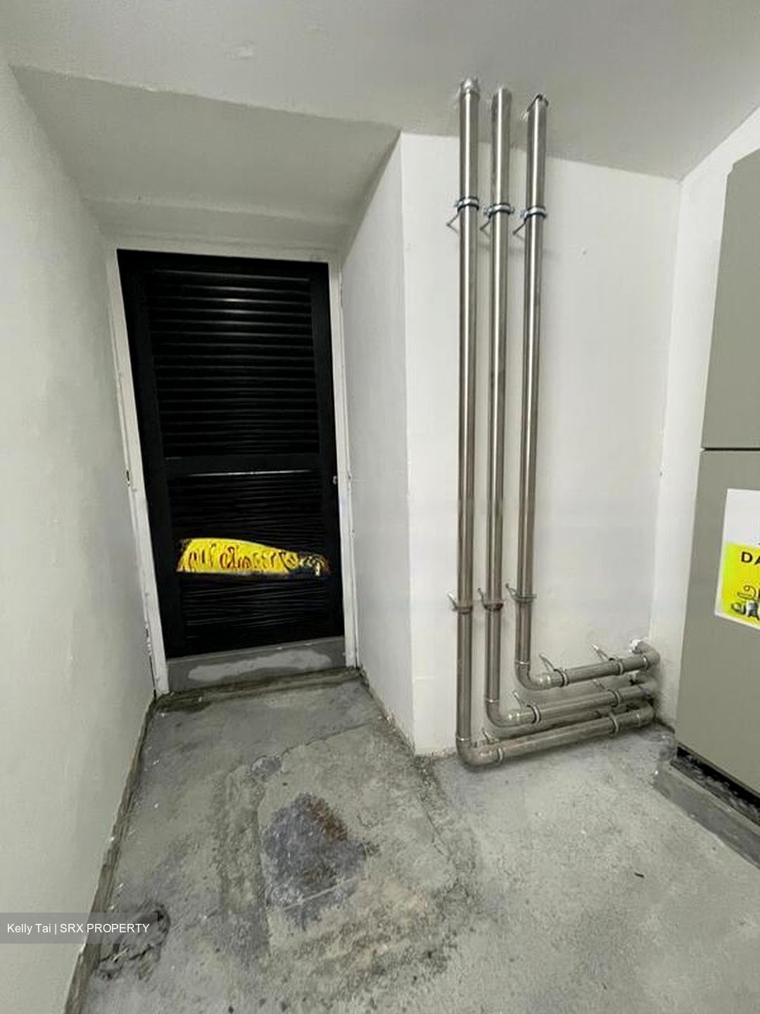 Lorong Telok (D1), Retail #450970991